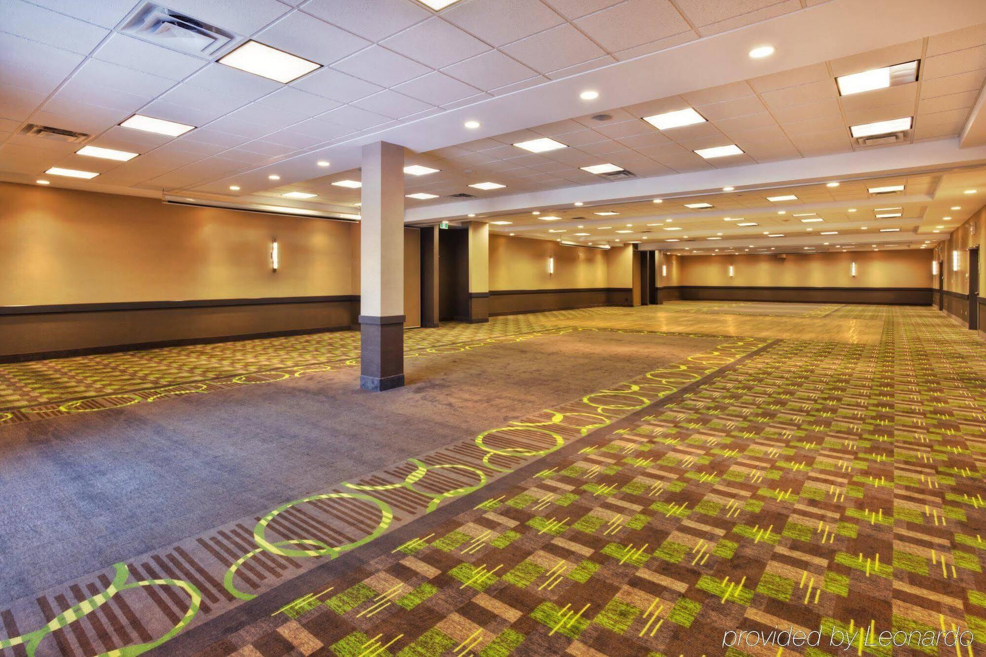 Express Airport - Polo Park By Ihg Hotel Winnipeg